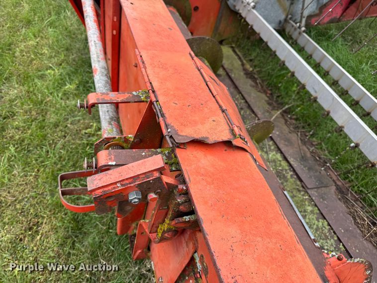 image for item DW6655 Massey Ferguson 9116 rigid head