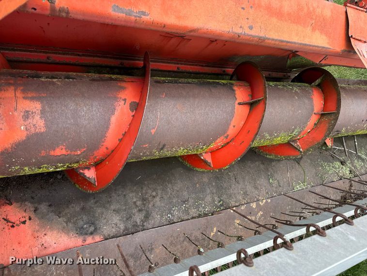 image for item DW6655 Massey Ferguson 9116 rigid head