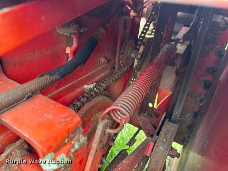 image for item DW6655 Massey Ferguson 9116 rigid head
