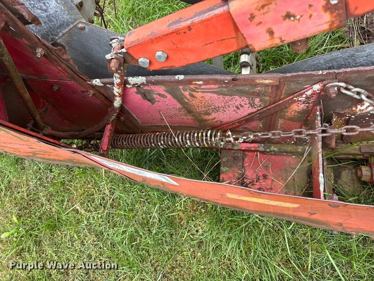 image for item DW6655 Massey Ferguson 9116 rigid head