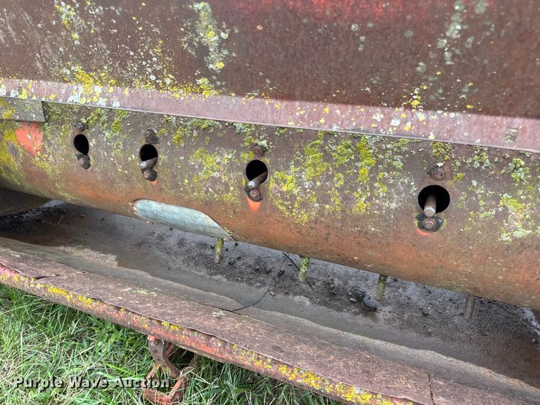 image for item DW6655 Massey Ferguson 9116 rigid head