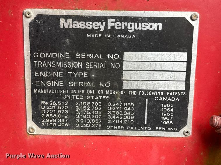 image for item DW6656 1984 Massey Ferguson 850 combine