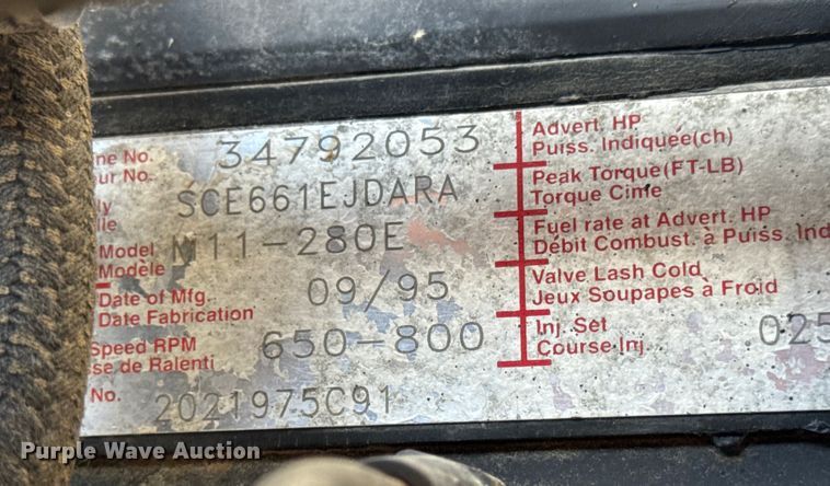 image for item DW6663 1996 International Paystar 5000 fertilizer delivery truck