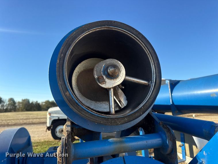 image for item DW6664 Brandt 5000EX grain vacuum