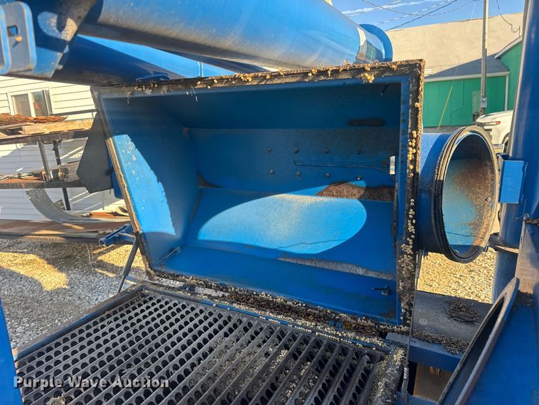 image for item DW6664 Brandt 5000EX grain vacuum