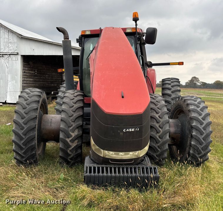 image for item DW7251 2010 Case IH Magnum 305 MFWD tractor