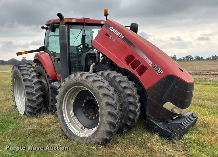 image for item DW7251 2010 Case IH Magnum 305 MFWD tractor