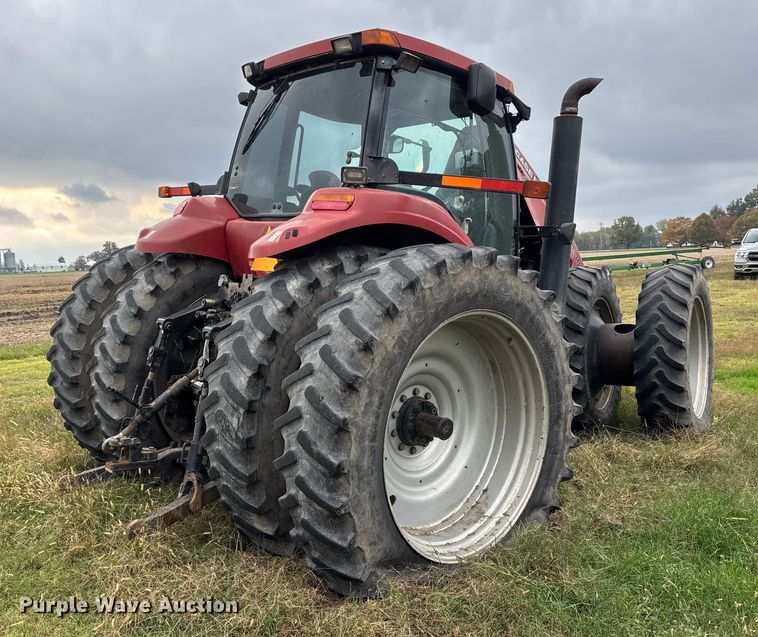 image for item DW7251 2010 Case IH Magnum 305 MFWD tractor