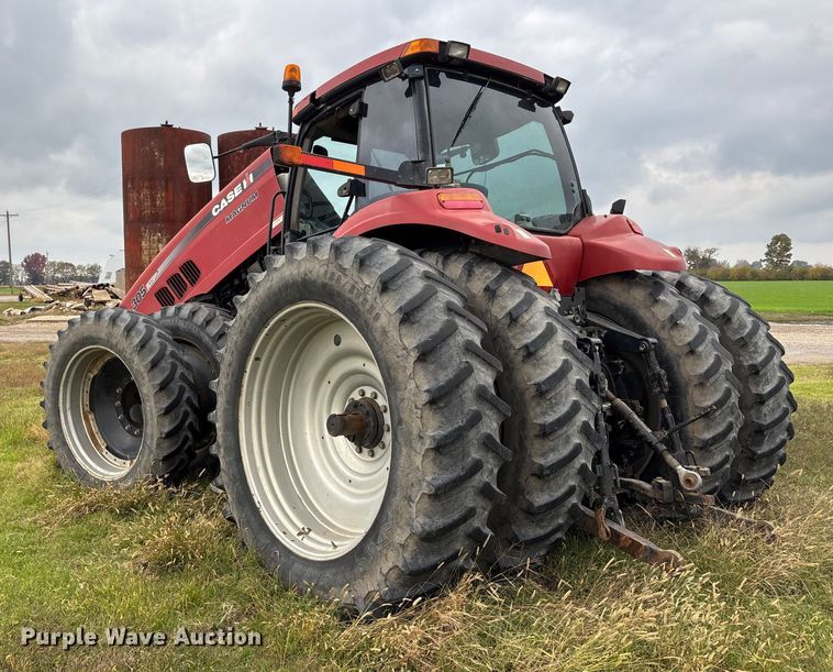 image for item DW7251 2010 Case IH Magnum 305 MFWD tractor