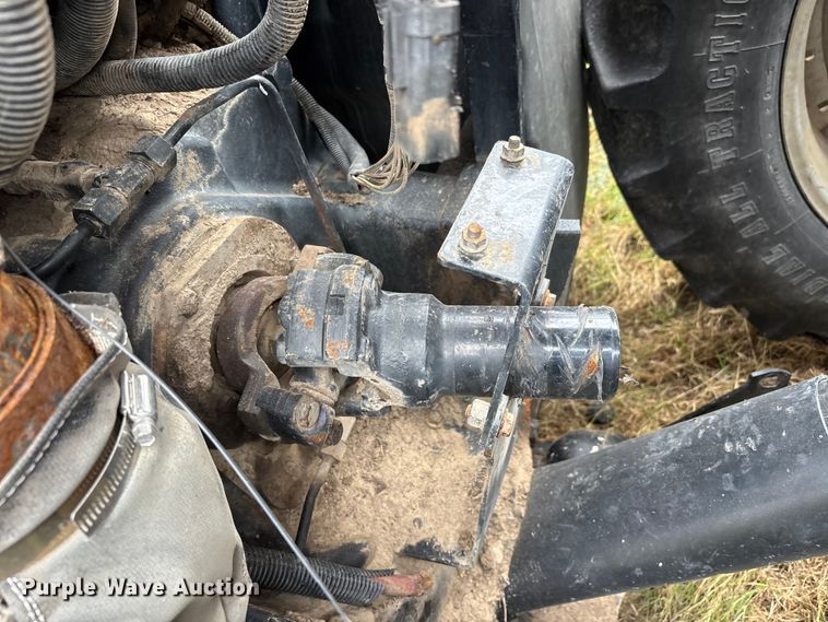 image for item DW7251 2010 Case IH Magnum 305 MFWD tractor