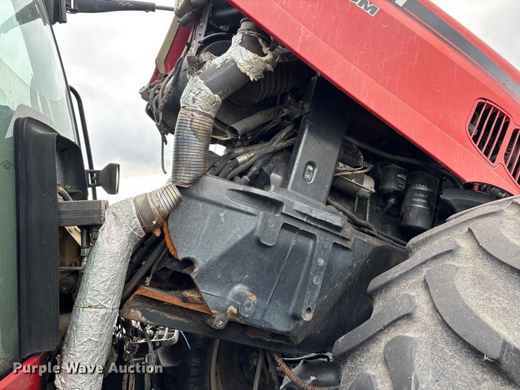 image for item DW7251 2010 Case IH Magnum 305 MFWD tractor