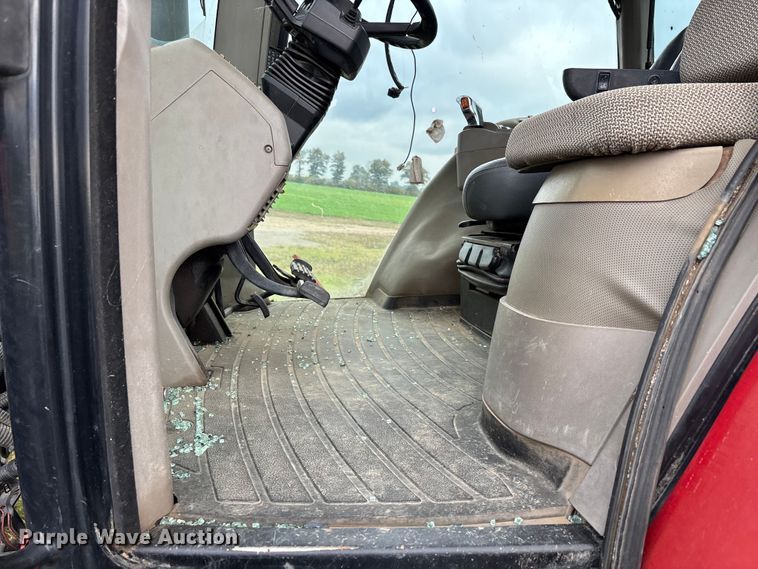 image for item DW7251 2010 Case IH Magnum 305 MFWD tractor