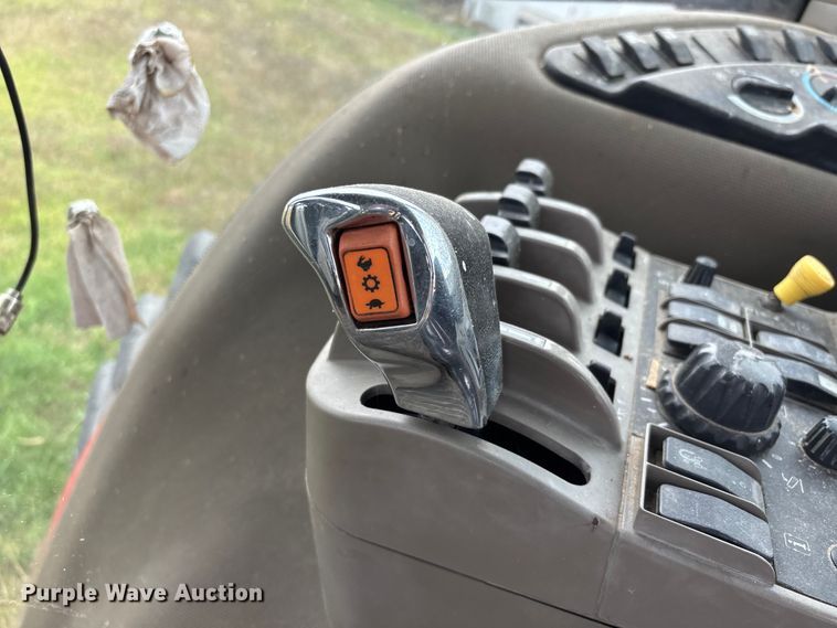 image for item DW7251 2010 Case IH Magnum 305 MFWD tractor