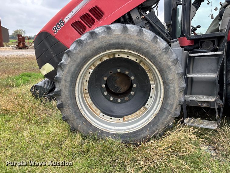 image for item DW7251 2010 Case IH Magnum 305 MFWD tractor