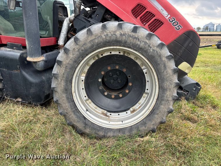 image for item DW7251 2010 Case IH Magnum 305 MFWD tractor