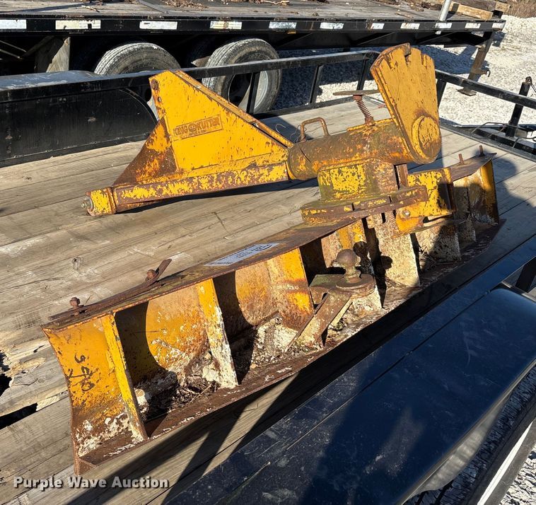 image for item DW7269 King Kutter three point blade