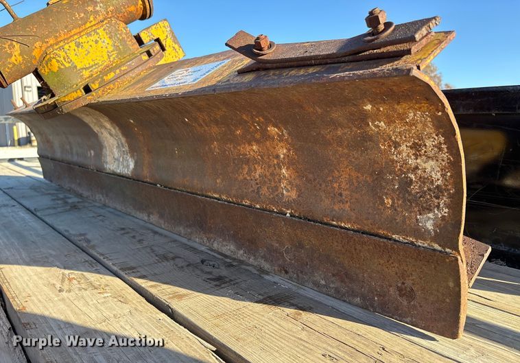 image for item DW7269 King Kutter three point blade