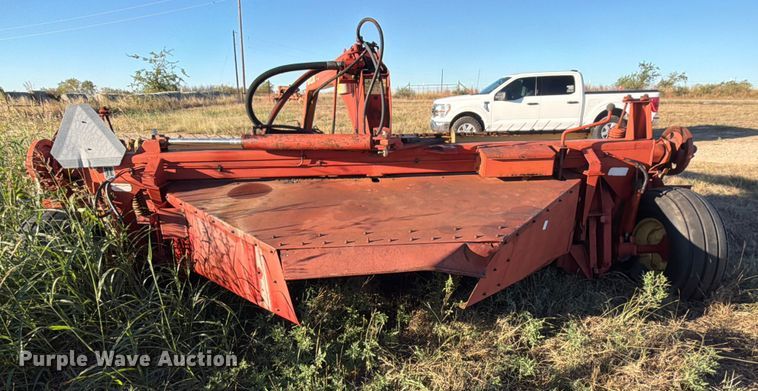 image for item DX5868 1986 New Holland 116 swather / windrower