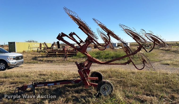 image for item DX5869 Sitrex H-90 V10 hay rake