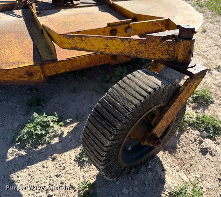 image for item DX5876 Farmall 560 tractor