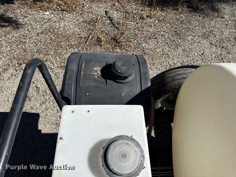 image for item DY8317 Wylie sprayer