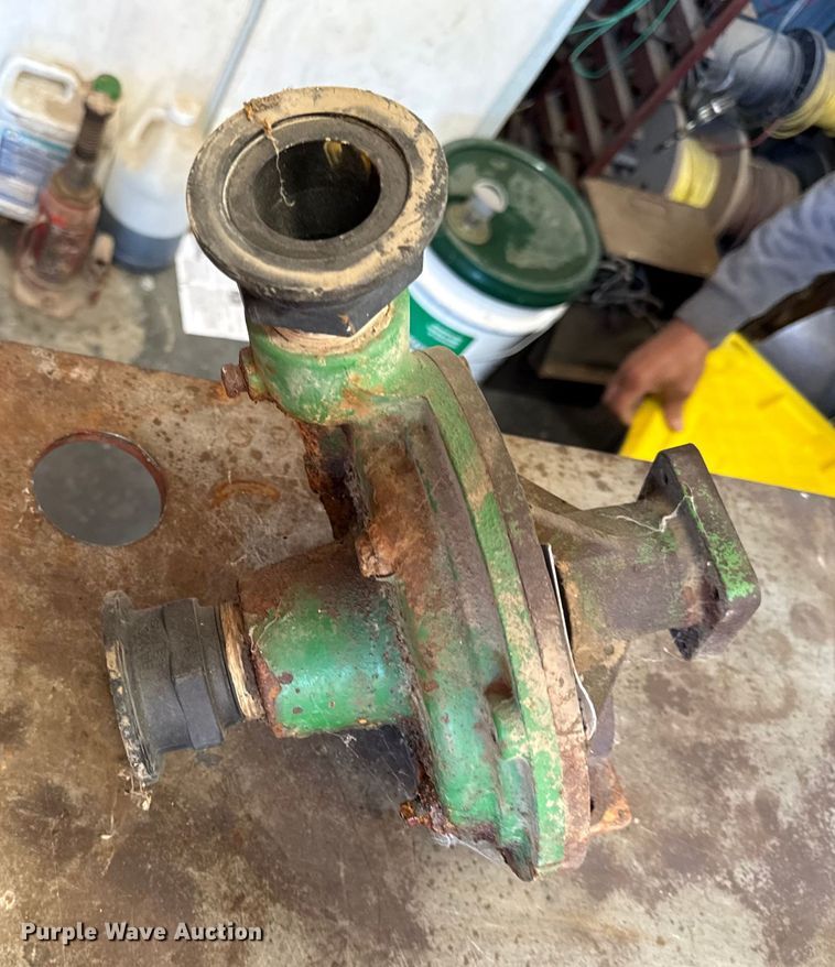 image for item DY8317 Wylie sprayer