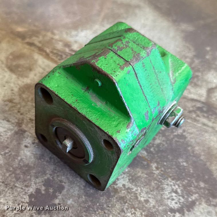 image for item DY8317 Wylie sprayer