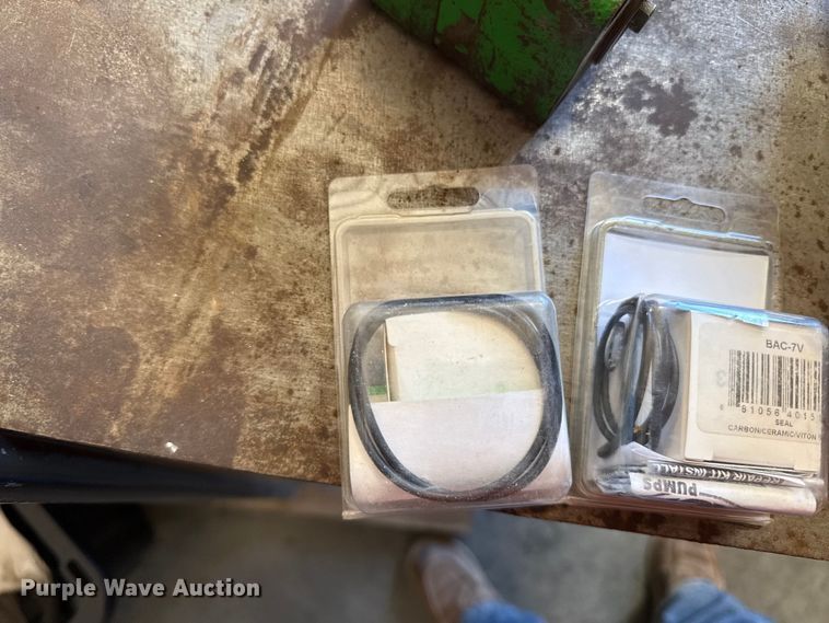 image for item DY8317 Wylie sprayer