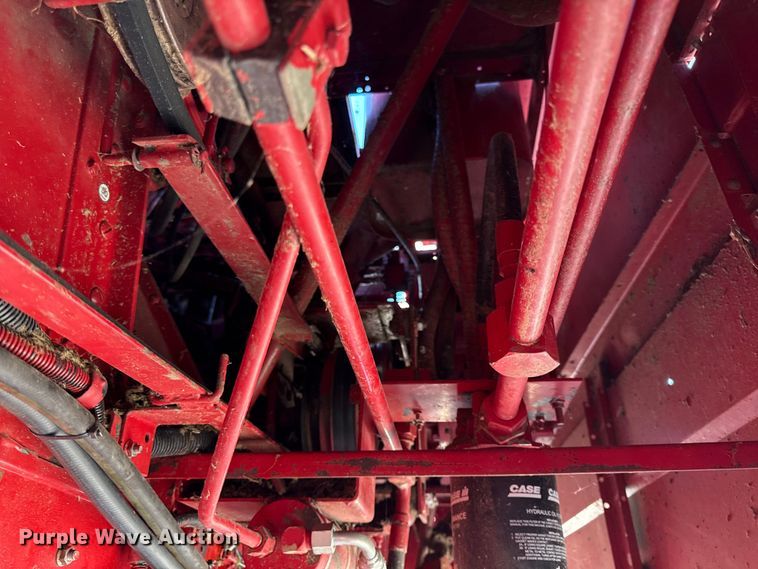image for item DY8318 1993 Case IH 1666 RWA combine
