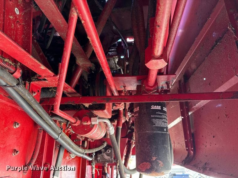 image for item DY8318 1993 Case IH 1666 RWA combine