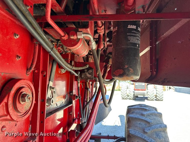 image for item DY8318 1993 Case IH 1666 RWA combine