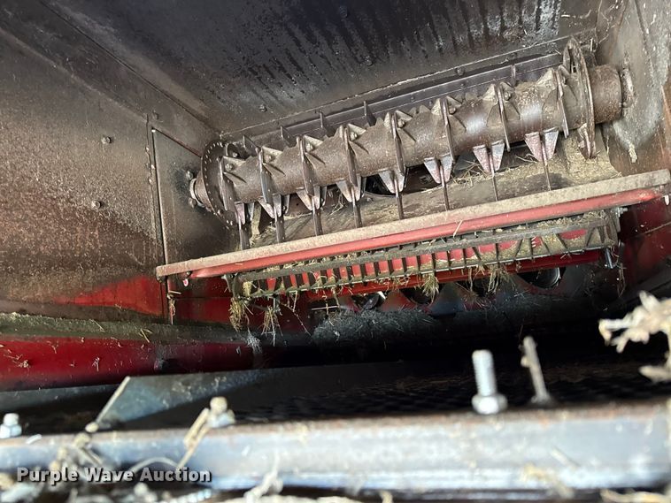 image for item DY8318 1993 Case IH 1666 RWA combine