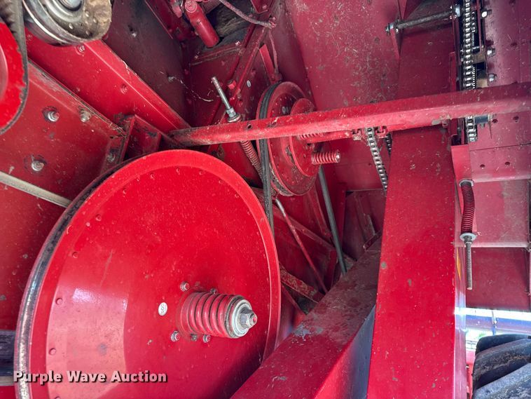 image for item DY8318 1993 Case IH 1666 RWA combine