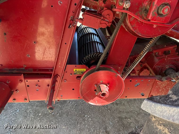 image for item DY8318 1993 Case IH 1666 RWA combine