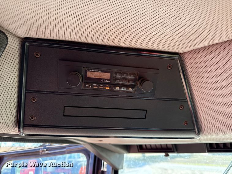 image for item DY8318 1993 Case IH 1666 RWA combine