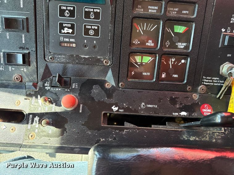 image for item DY8318 1993 Case IH 1666 RWA combine