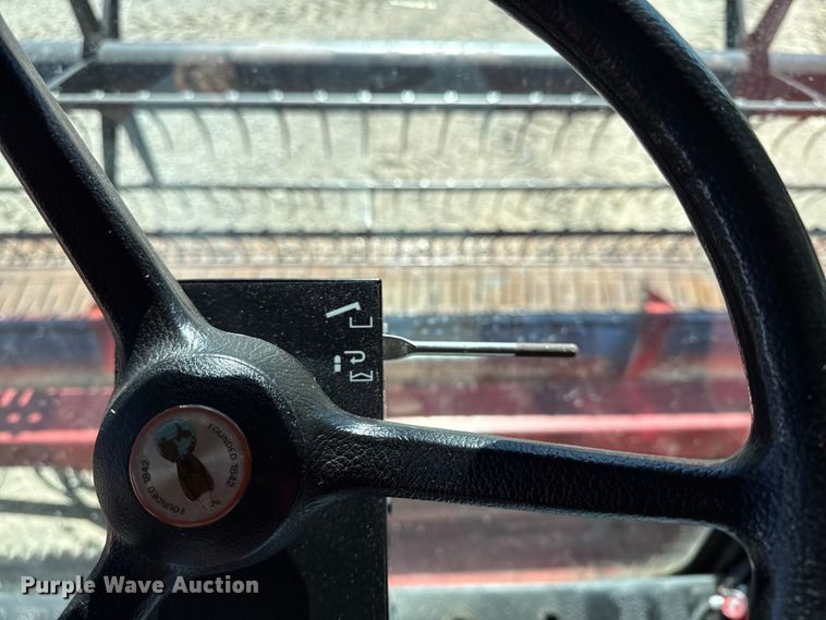 image for item DY8318 1993 Case IH 1666 RWA combine
