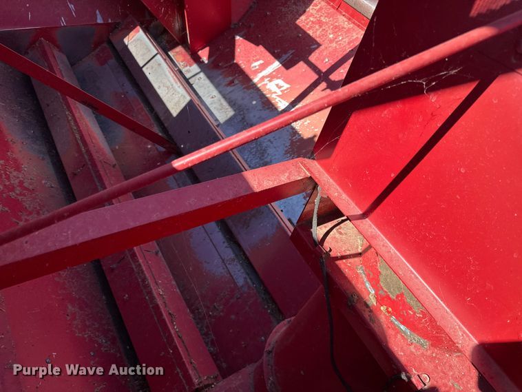 image for item DY8318 1993 Case IH 1666 RWA combine