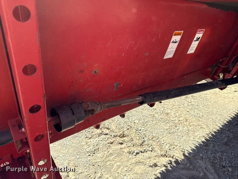 image for item DY8319 1998 Case IH 1020 rigid head