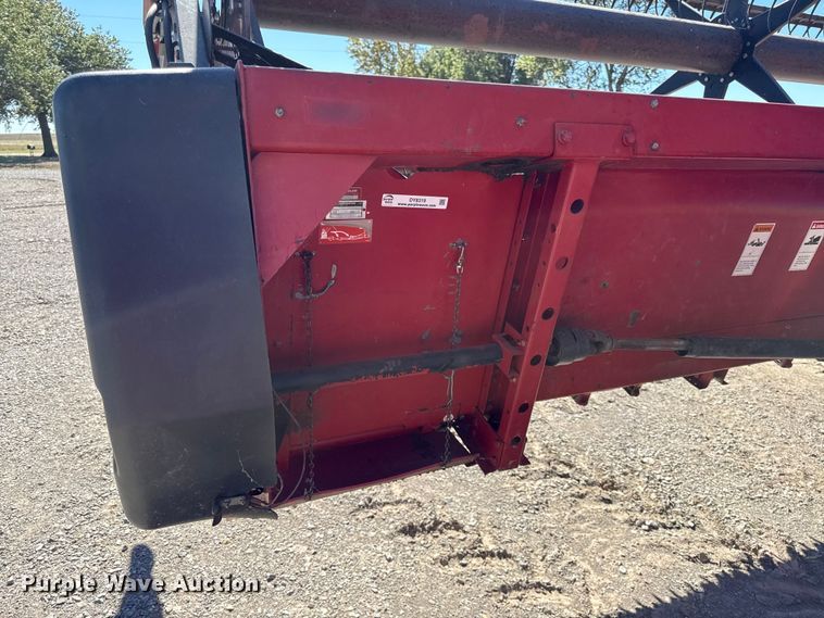 image for item DY8319 1998 Case IH 1020 rigid head