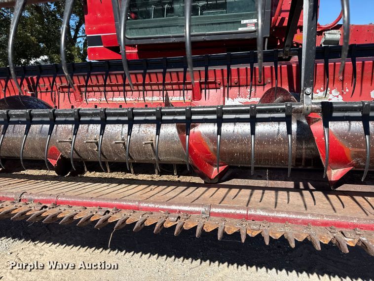 image for item DY8319 1998 Case IH 1020 rigid head