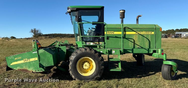 image for item DY8323 2007 John Deere 4995 swather / windrower