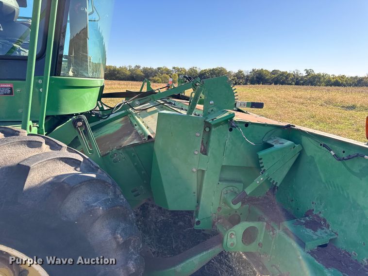 image for item DY8323 2007 John Deere 4995 swather / windrower