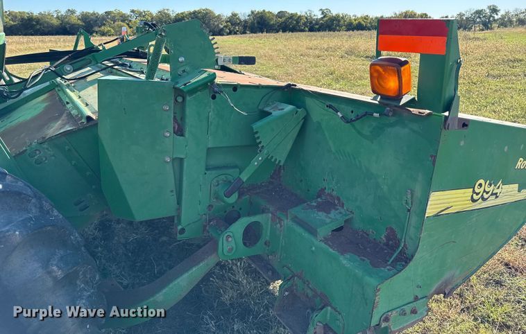 image for item DY8323 2007 John Deere 4995 swather / windrower