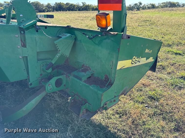 image for item DY8323 2007 John Deere 4995 swather / windrower