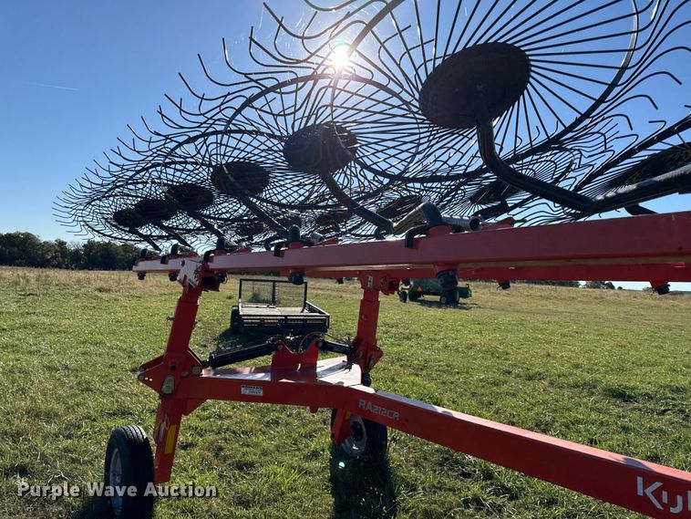 image for item DY8324 2021 Kubota RA212CR hay rake