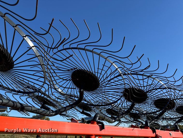 image for item DY8324 2021 Kubota RA212CR hay rake