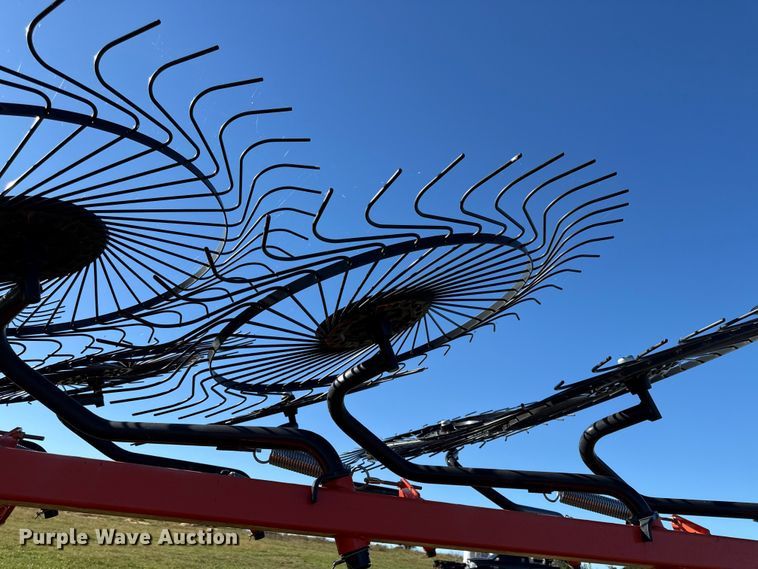 image for item DY8324 2021 Kubota RA212CR hay rake