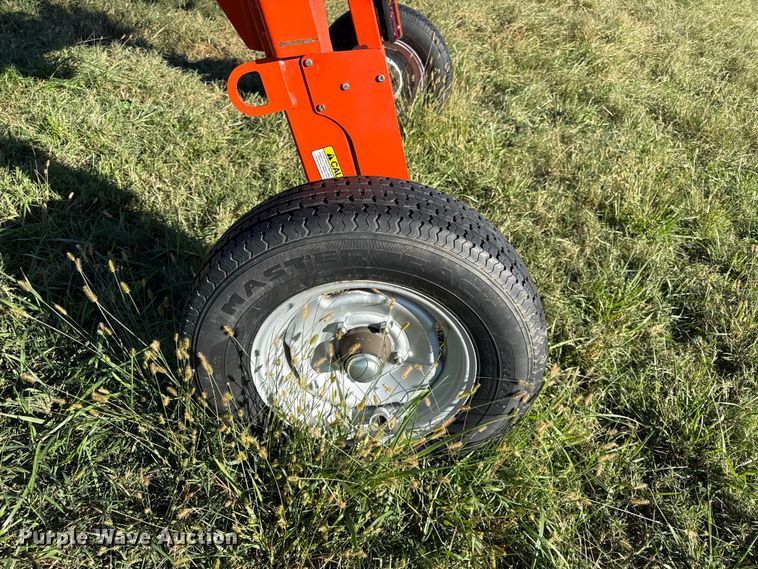 image for item DY8324 2021 Kubota RA212CR hay rake