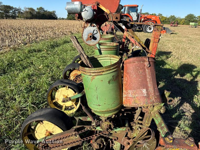 image for item DY8327 Ag equipment